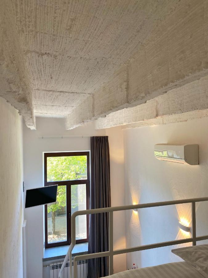 Lift Hotel Boutique - Derybasivska Одесса Экстерьер фото