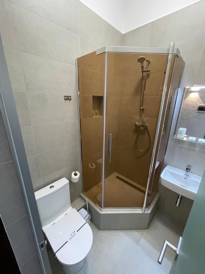 Lift Hotel Boutique - Derybasivska Одесса Экстерьер фото